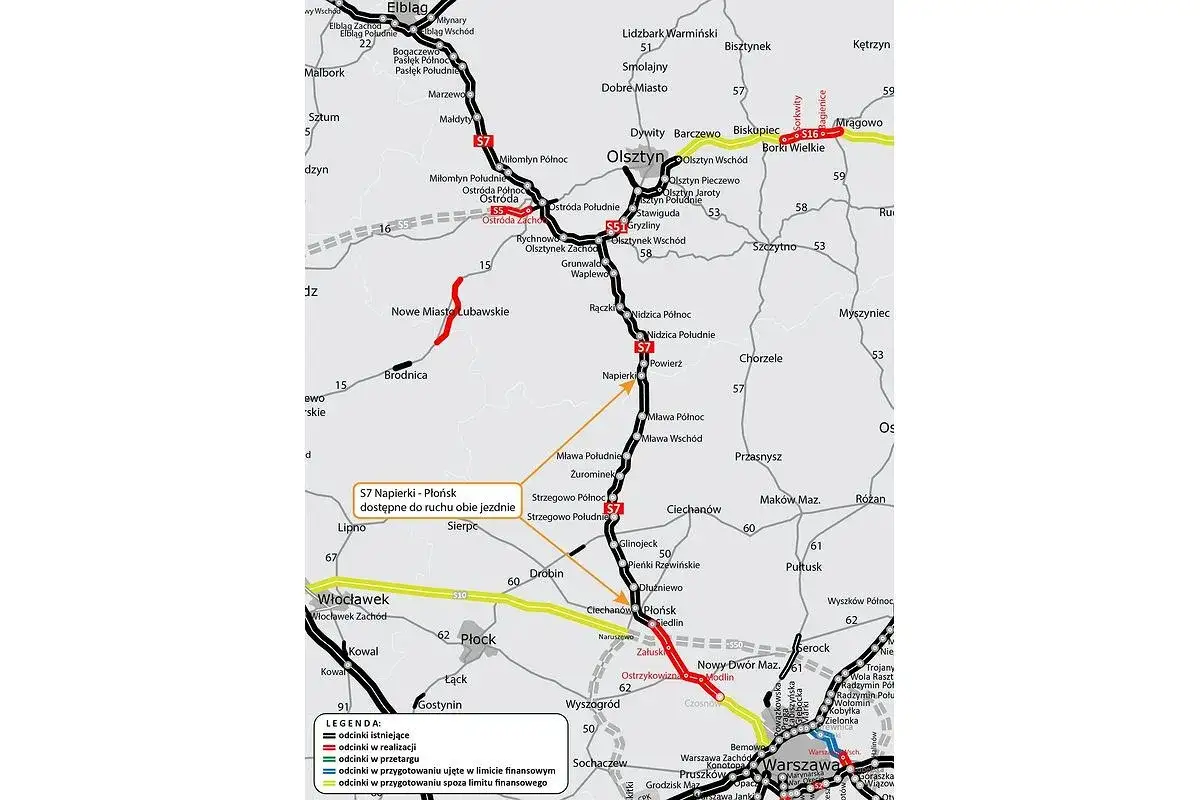 Mapa drogowa z zaznaczoną trasą S7 Napierki - Płońsk, pokazująca odcinki istniejące i w realizacji.