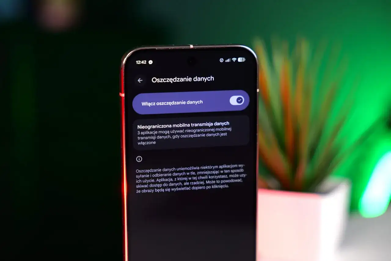 Ustawienia telefonu pokazują opcję 