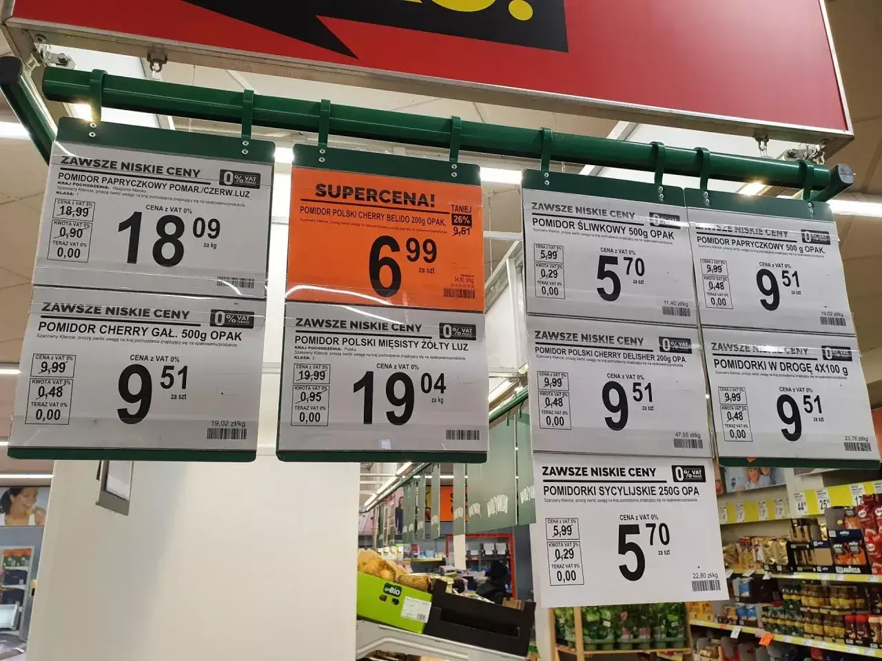 Etykieta cenowa Biedronka z datą promocji