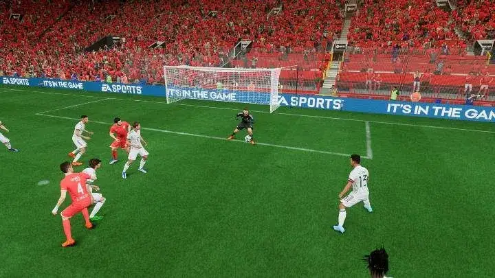 FIFA 23 sterowanie bramkarzem pad