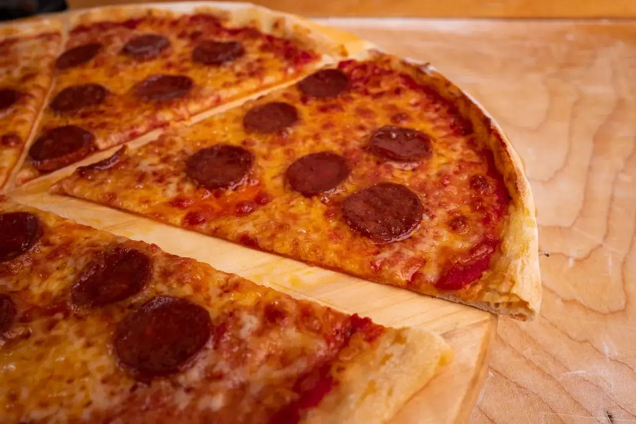 spód do pizzy na proszku do pieczenia vs drożdżowy porównanie