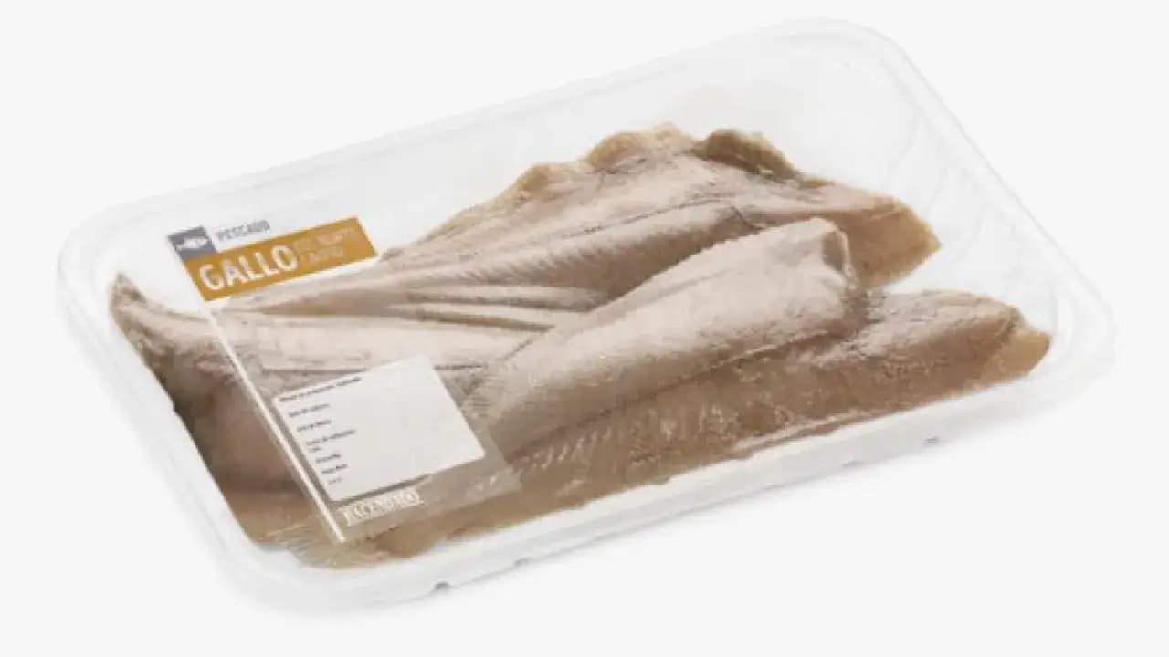 Filetes de pescado blanco Gallo, listos para cocinar.
