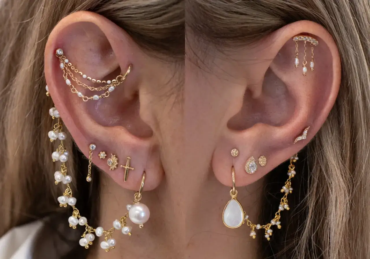 Złote kolczyki piercing ucho z perłami i cyrkoniami, kaskadowe ozdoby na uszach.