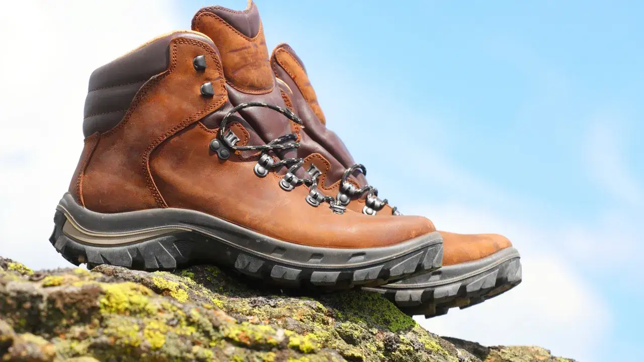 Zdjęcie Jakie buty w Tatry latem? Wyb&oacute;r eksperta krok po kroku