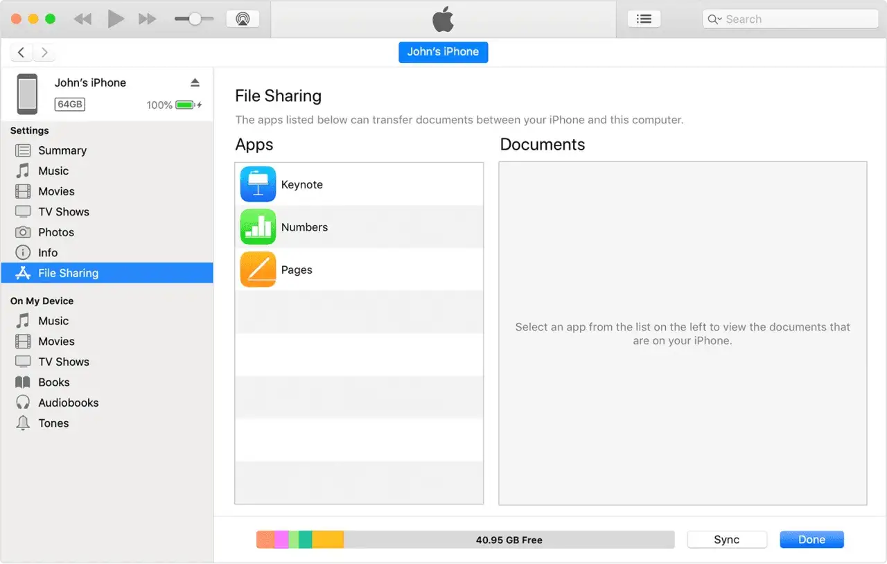 iTunes zeigt die Dateifreigabe für John's iPhone. Hier können Fotos und andere Dokumente zwischen iPhone und PC übertragen werden.