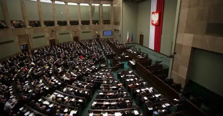 Zdjęcie Jak zlikwidować Senat w Polsce? Poznaj trudności i kontrowersje