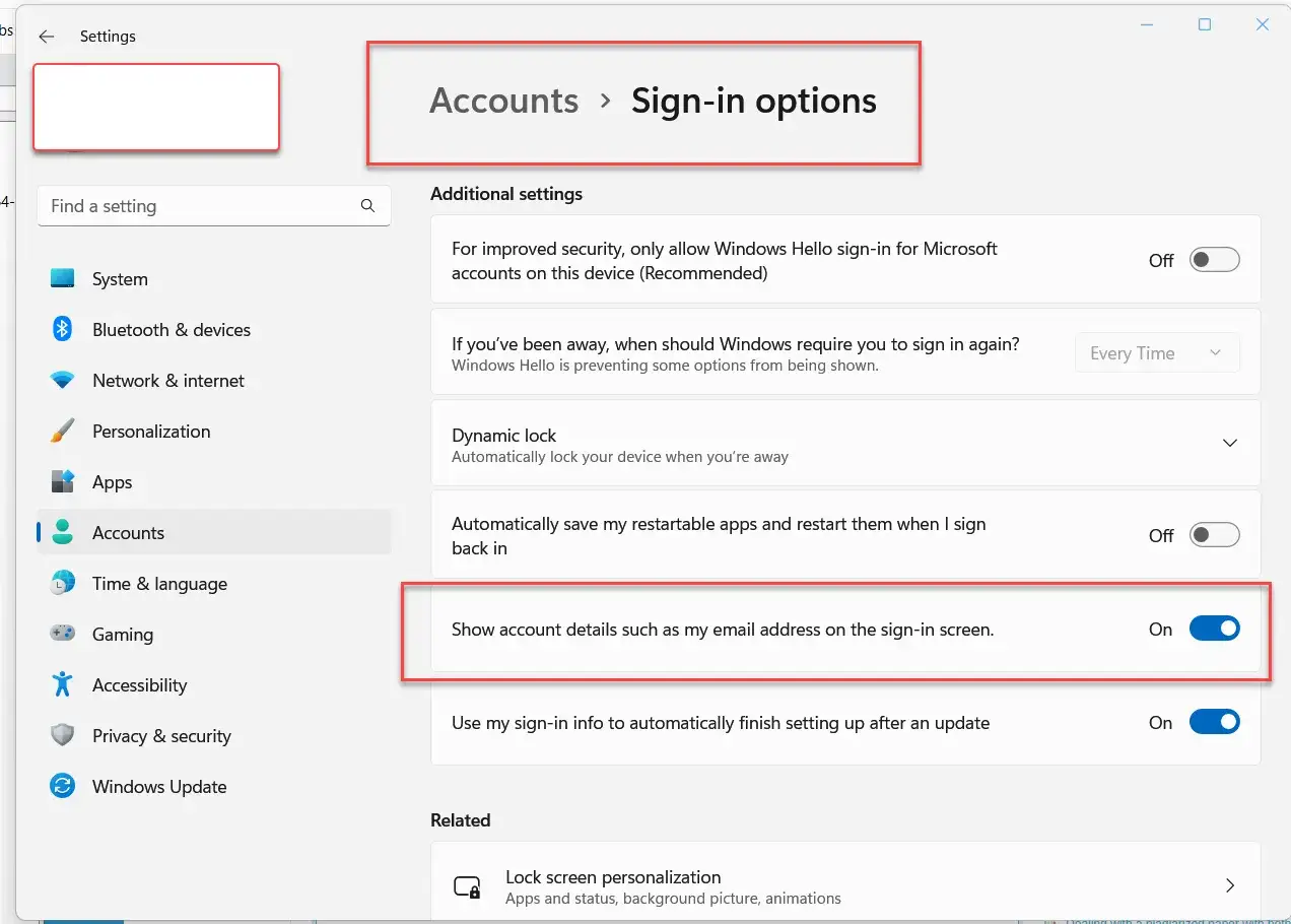 Ustawienia konta w Windows 11: opcje logowania, w tym wyświetlanie szczegółów konta, jak adres e-mail, na ekranie logowania.