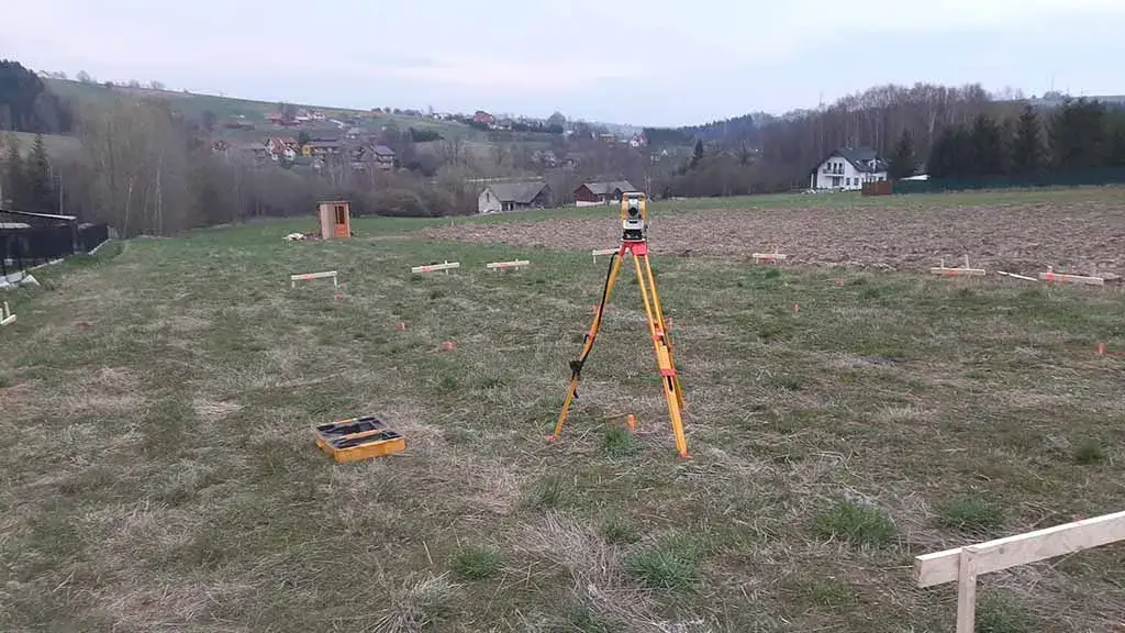 dokumenty do wytyczenia budynku geodeta