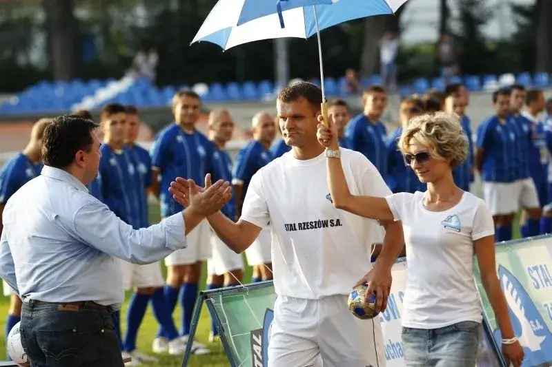 Zdjęcie Czy wiesz, ile naprawdę są warci piłkarze? Wyceny, zarobki i rankingi zawodników
