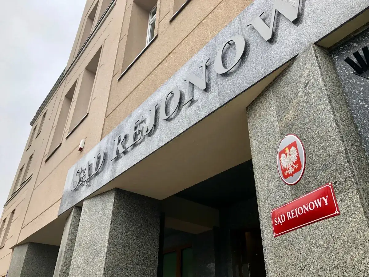 Sąd pracy budynek lub symbol sprawiedliwości