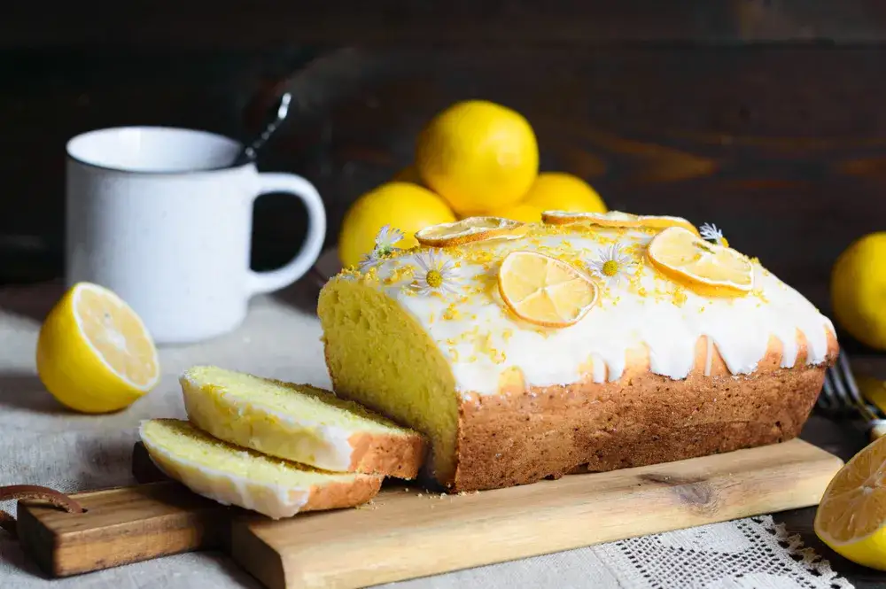 Bizcocho vegano de lim&oacute;n