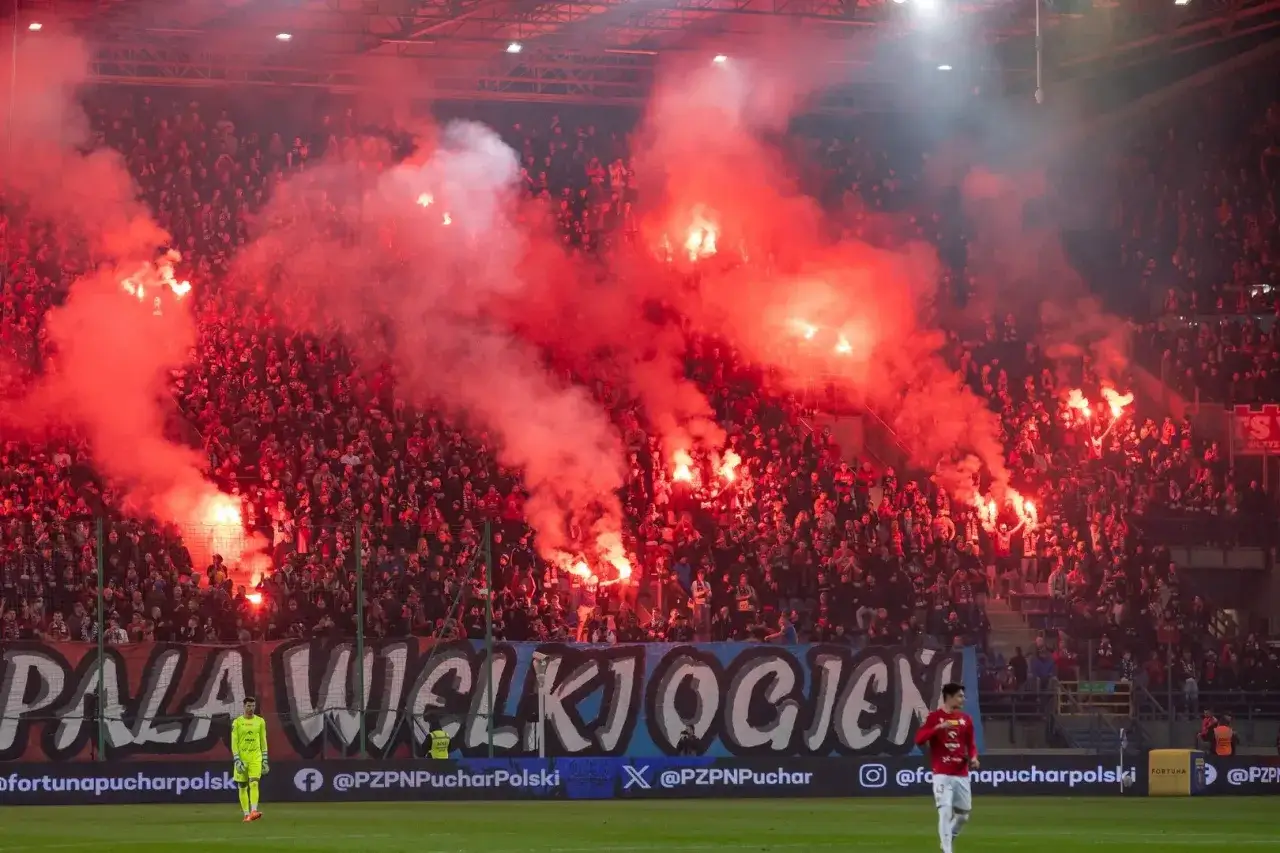 Kibice polskie derby oprawa stadion