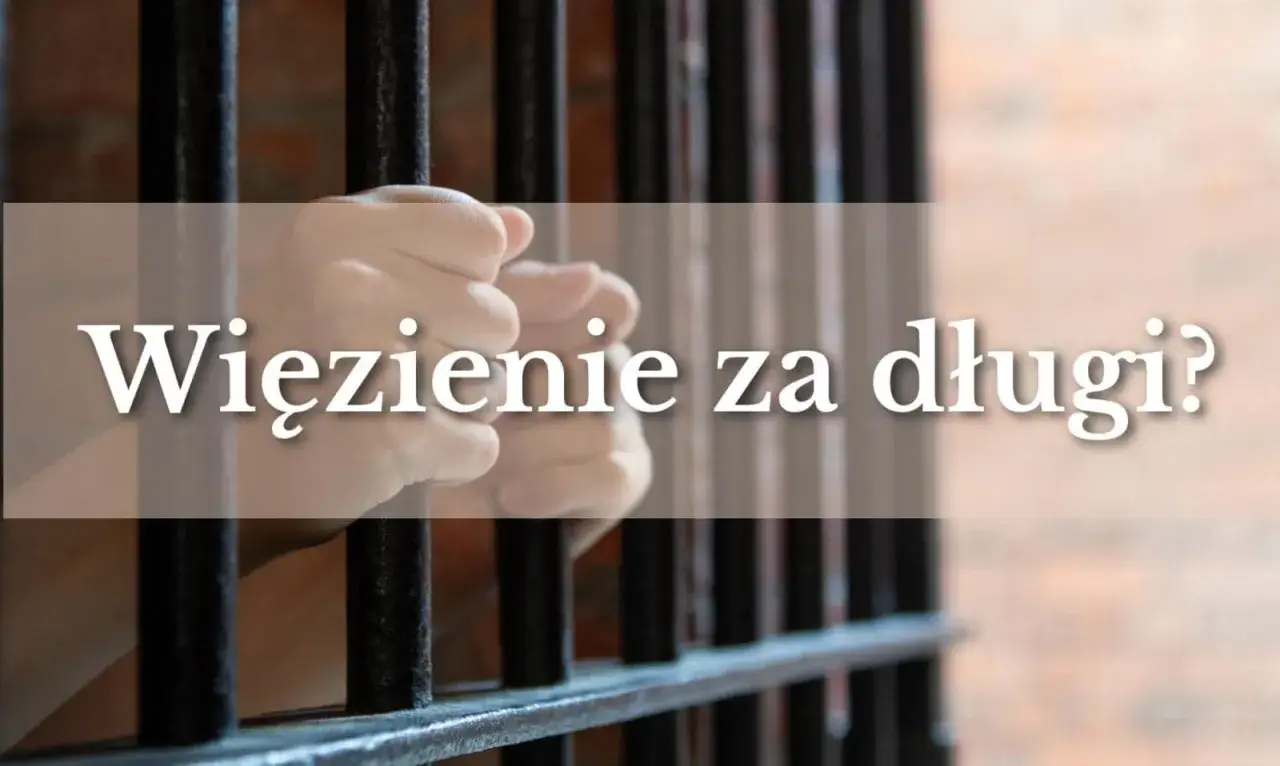Dłonie zaciskają się na kratach więziennych. Czy komornik może doprowadzić do pobytu w zakładzie karnym za długi?
