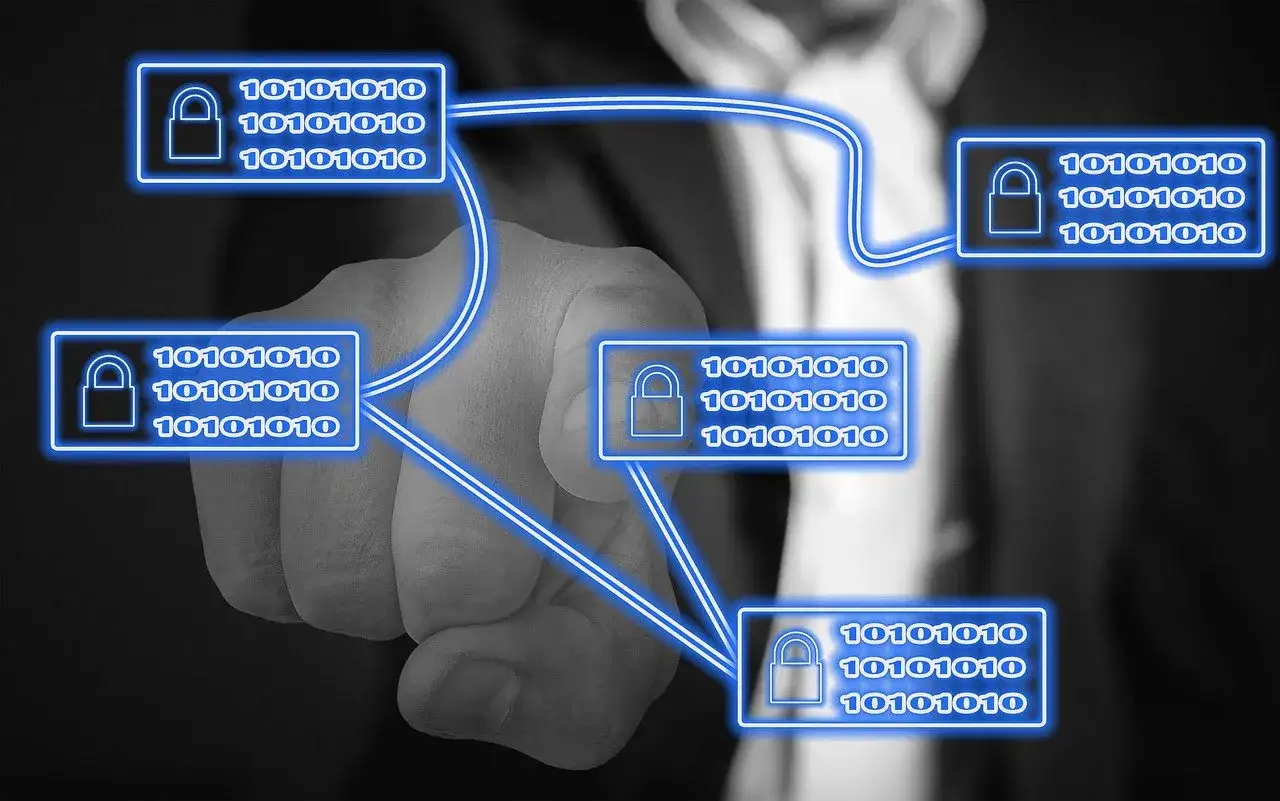 schemat transakcji kryptowalutowych opodatkowanych i neutralnych