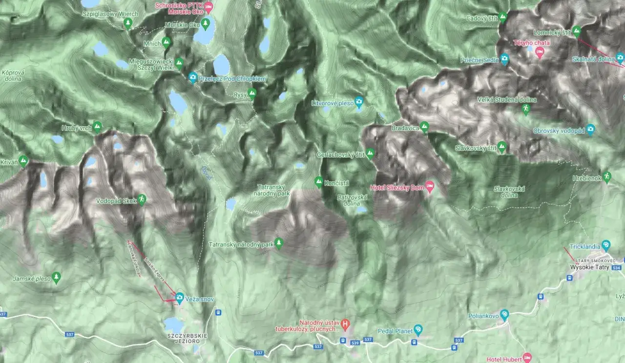 Mapa Tatr z zaznaczonymi szczytami, dolinami i schroniskami. Widoczna trasa Gerlach.