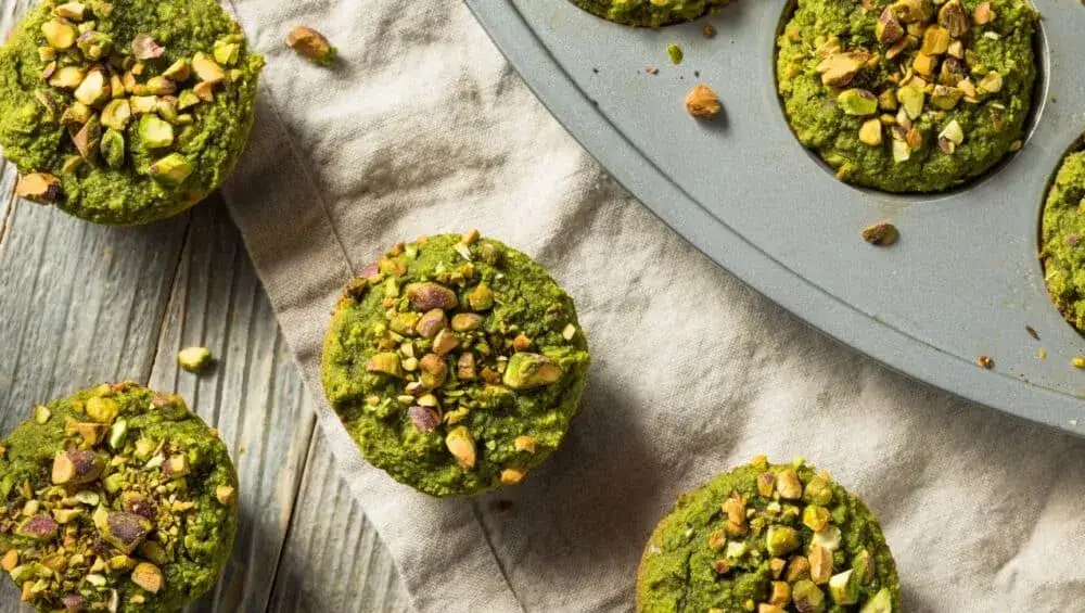 matcha w kuchni, desery z matchą, matcha latte