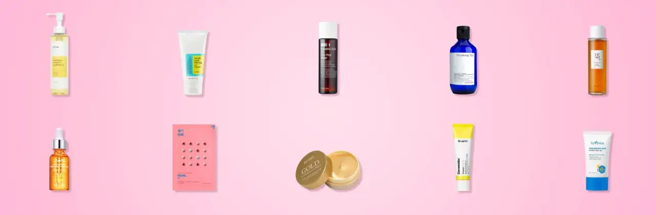 Kolekcja produktów do pielęgnacji koreańskiej: olejek do demakijażu, żel do mycia, tonik, serum, maska, krem pod oczy i krem nawilżający.