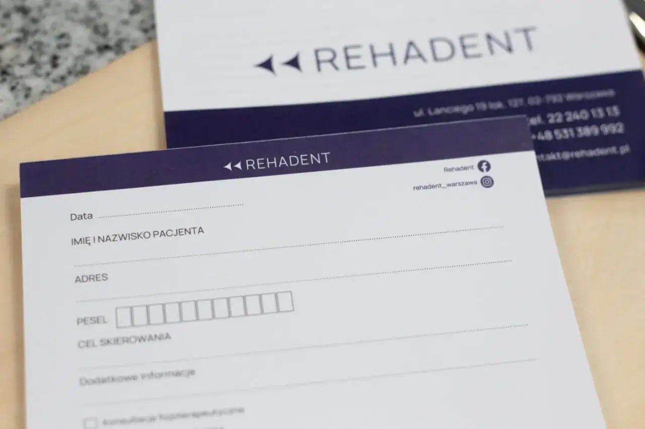 Formularz Rehacdent z polami: Data, Imię i nazwisko pacjenta, Adres, PESEL, Cel skierowania. Sprawdź, jak sprawdzić, czy skierowanie jest ważne.