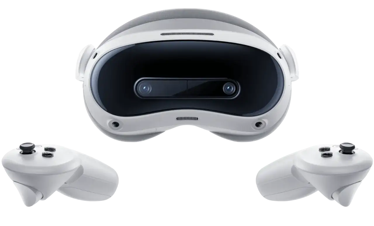 Pico 4 Test: VR-Headset mit zwei Controllern in Weiß, bereit für immersive Erlebnisse.