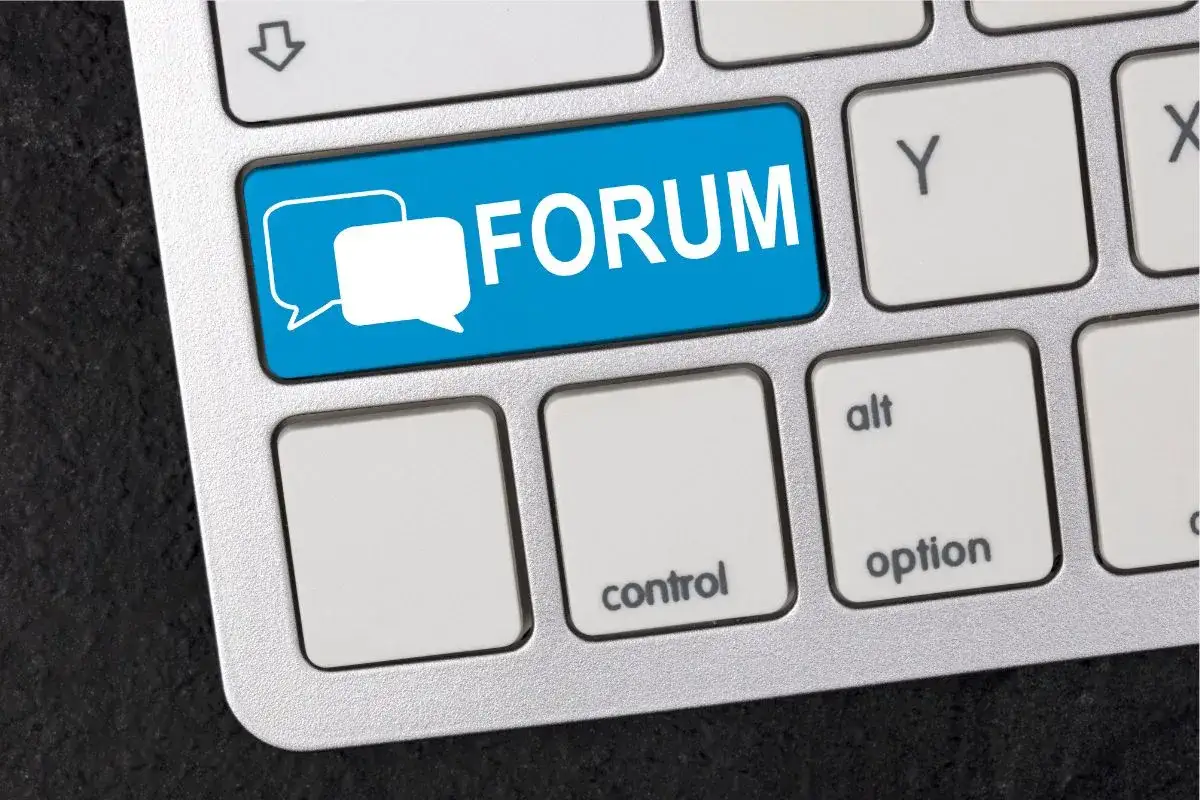 schemat działania forum internetowego technologie