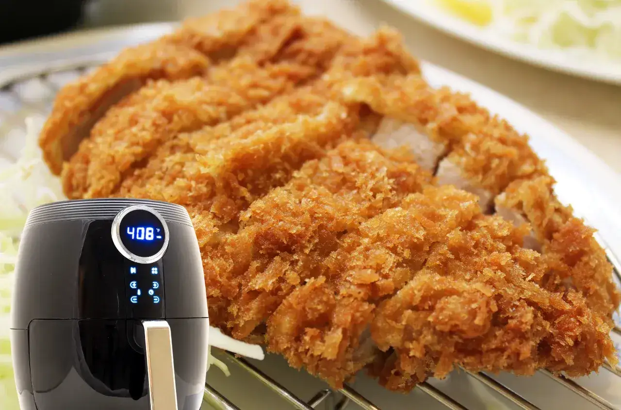 Chrupiący schabowy w panko, idealny do przygotowania w frytkownicy beztłuszczowej.