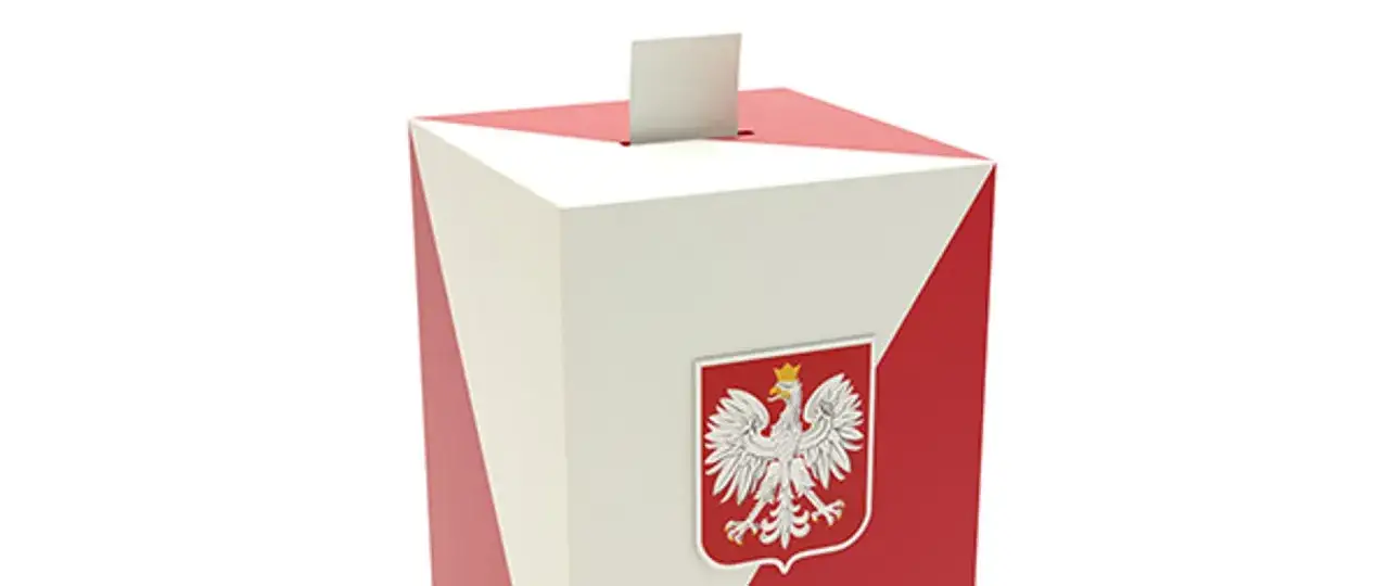 Pudełko wyborcze w barwach narodowych z godłem Polski. Dowiedz się, jak głosować i wyrazić swój obywatelski głos.