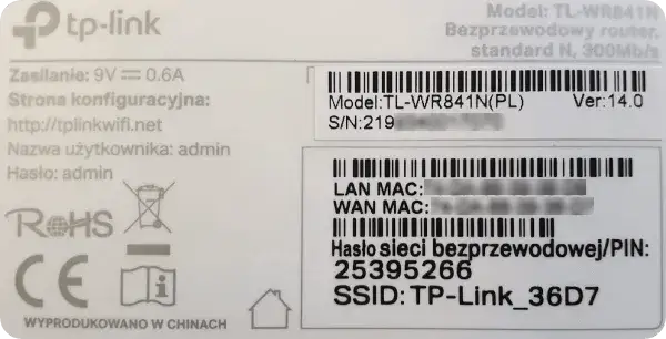 Naklejka na routerze z hasłem