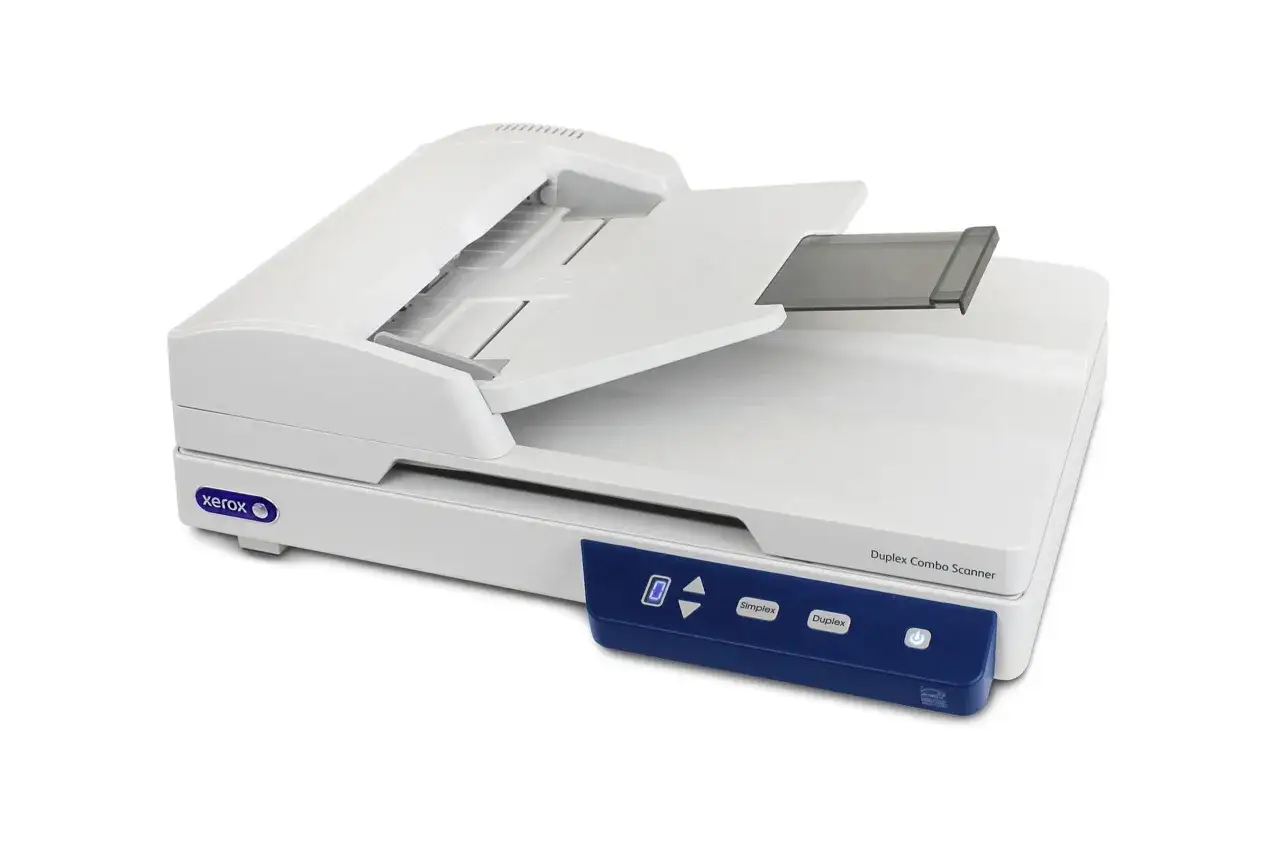Scanner Xerox Duplex Combo per scannerizzare carta d'identit&agrave; sulla stessa pagina.