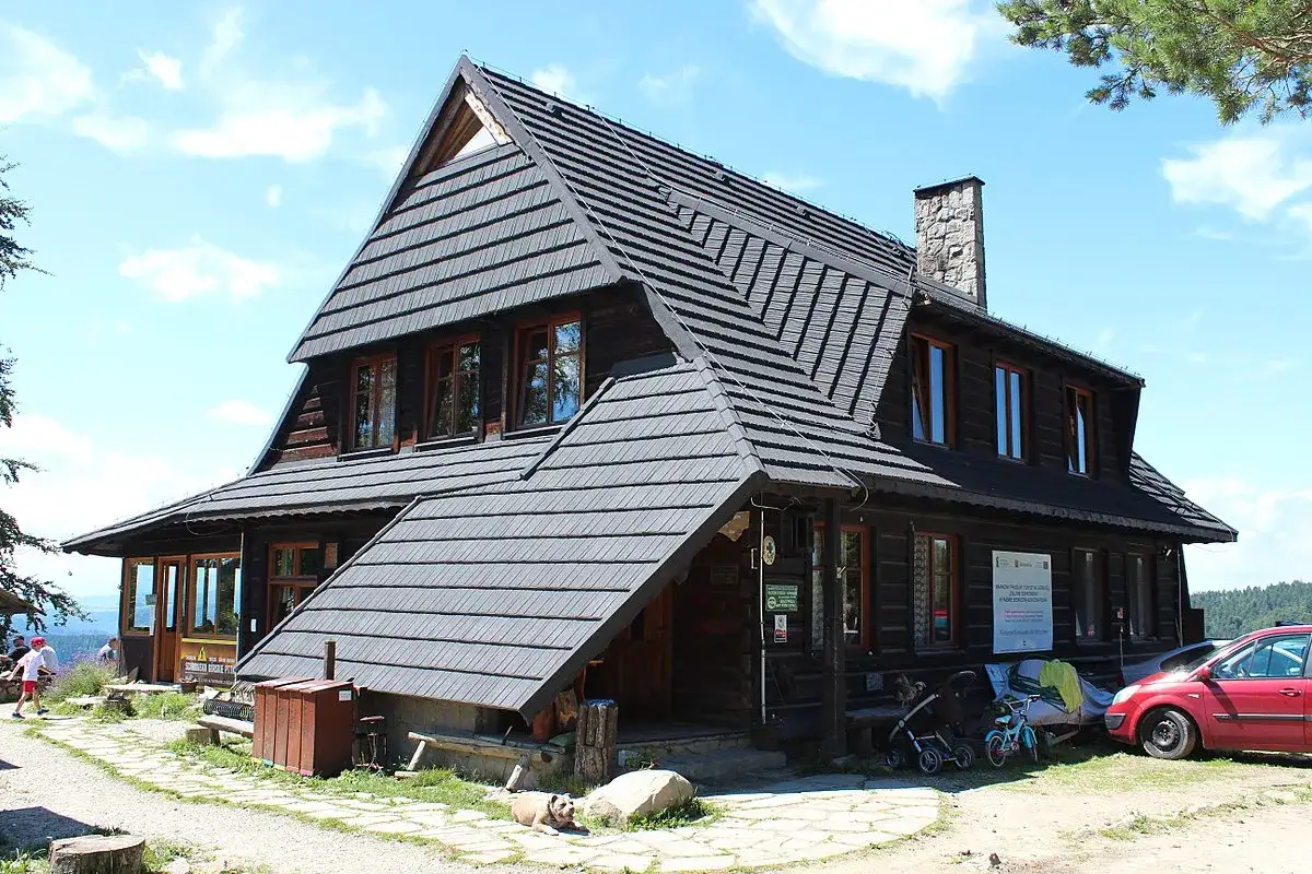 Dania regionalne schronisko Bacówka nad Wierchomlą