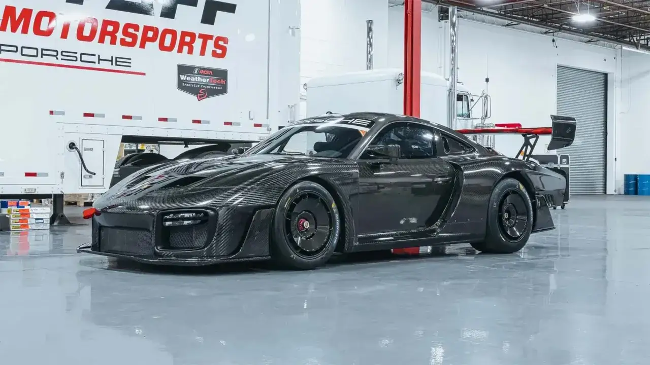 Porsche 935