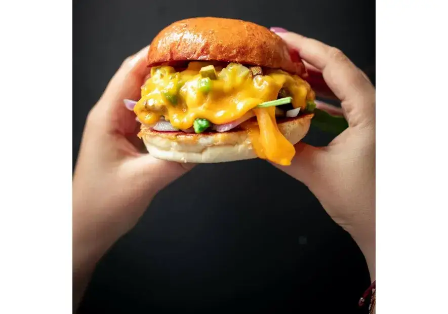 Tipi di formaggi per hamburger che si sciolgono bene