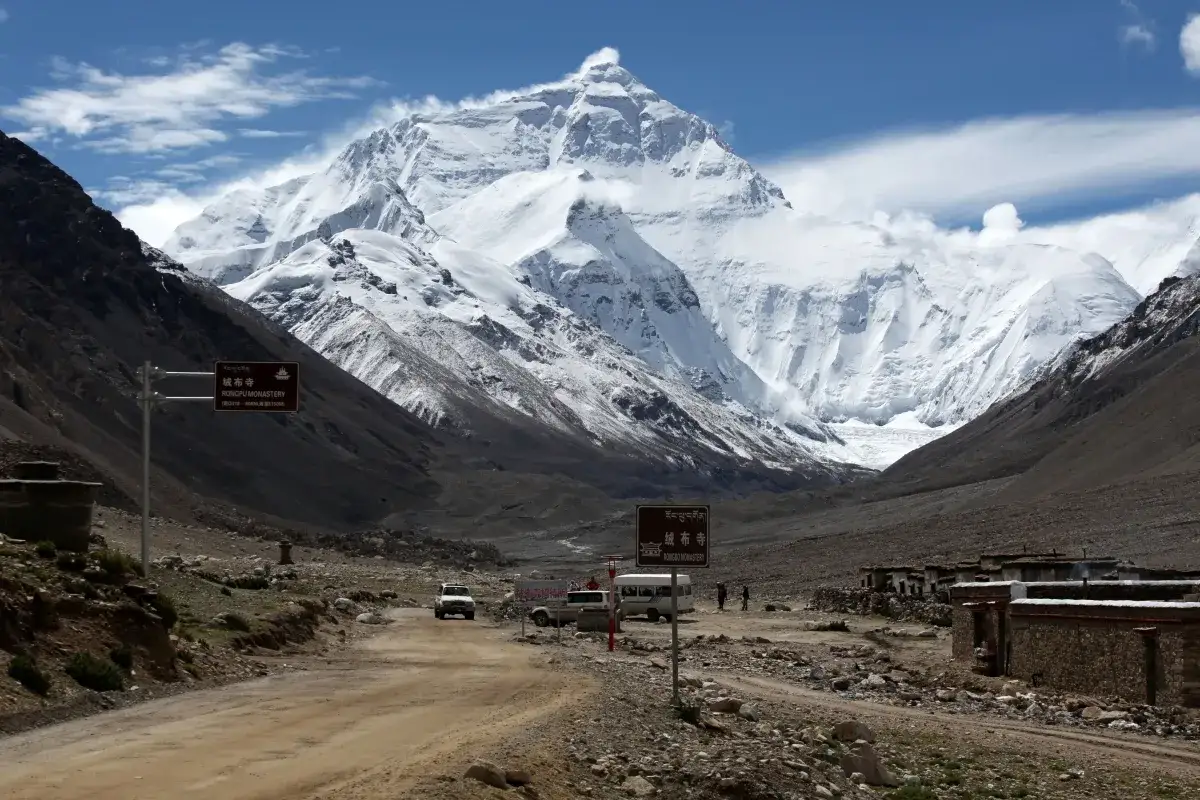 Mount Everest widok strona nepalska chińska
