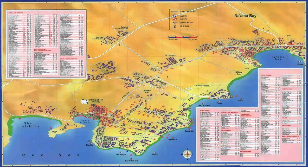 Mapa Sharm El Sheikh i Naama Bay. Znajdziesz tu hotele, restauracje, banki, inne usługi i miejsca nurkowe. Czy Egipt jest bezpieczny? Mapa pokazuje wiele obszarów wojskowych.