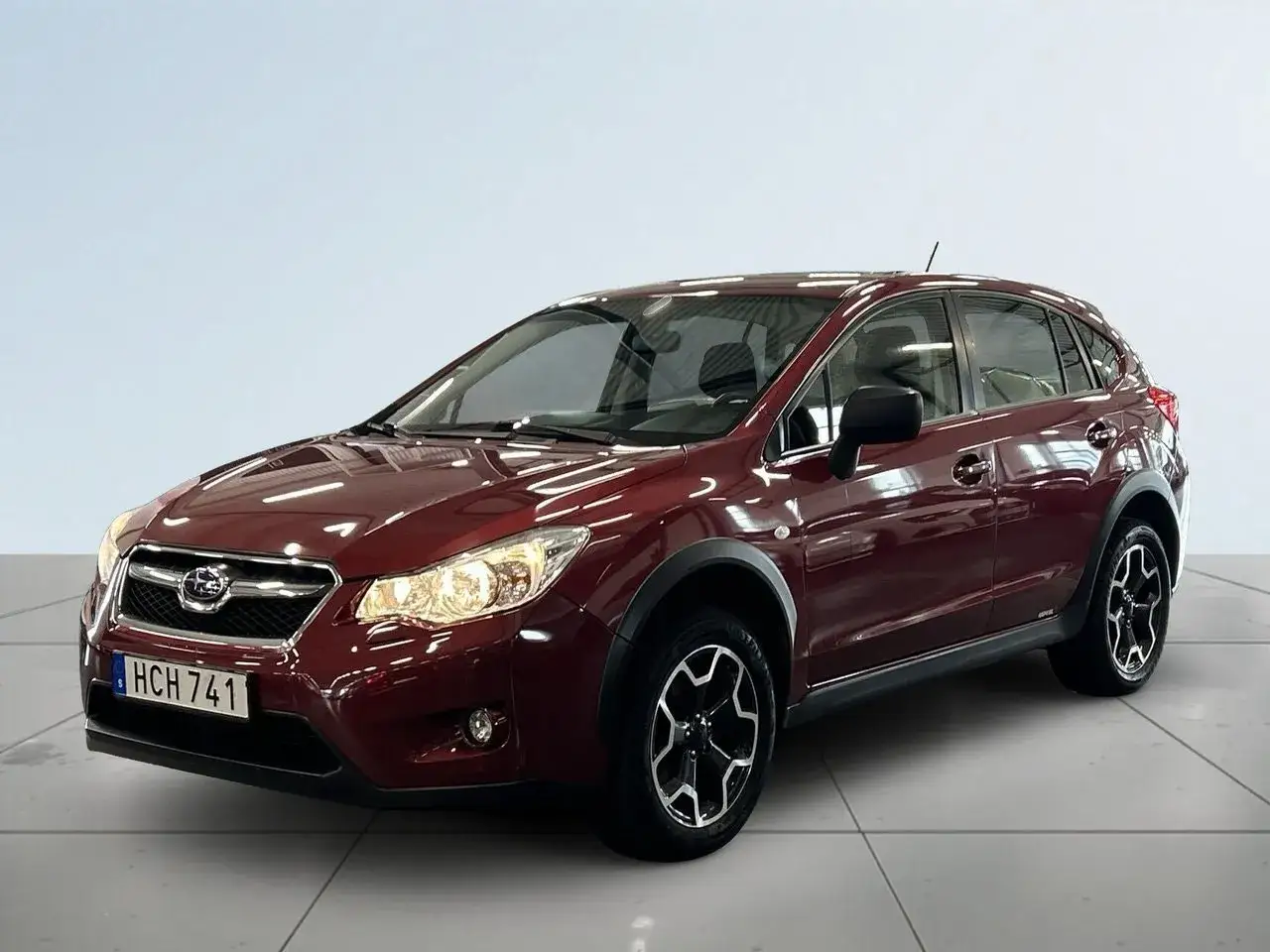 R&ouml;d Subaru XV, en begagnad bil som &auml;r redo f&ouml;r ett nytt &auml;ventyr. Perfekt f&ouml;r en subaru xv begagnad test.