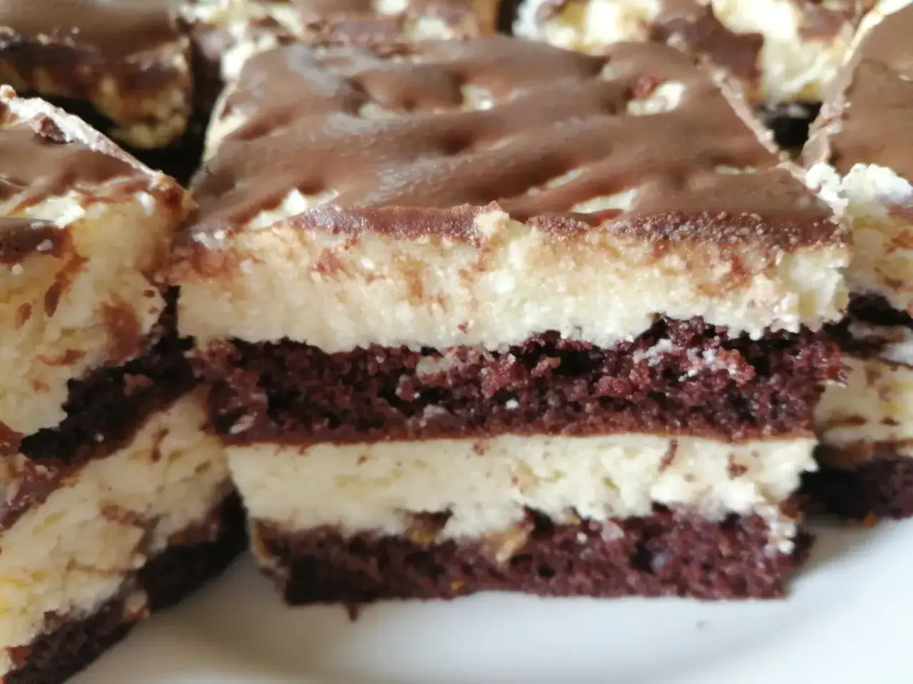biszkopt brownie sernik bez proszku do pieczenia