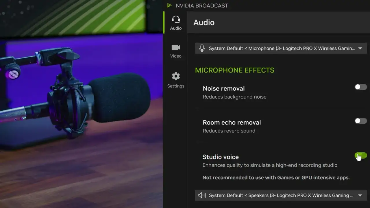NVIDIA Broadcast-Software mit Mikrofon-Effekten wie Rauschunterdrückung und Studio-Stimme für klare Aufnahmen.