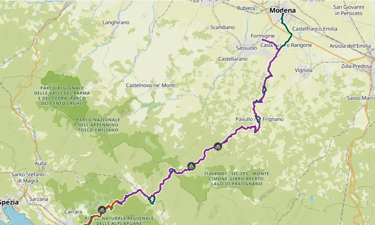 Mappa del percorso ciclabile Via Vandelli, da Modena verso il Parco Nazionale dell'Appennino Tosco-Emiliano e oltre.