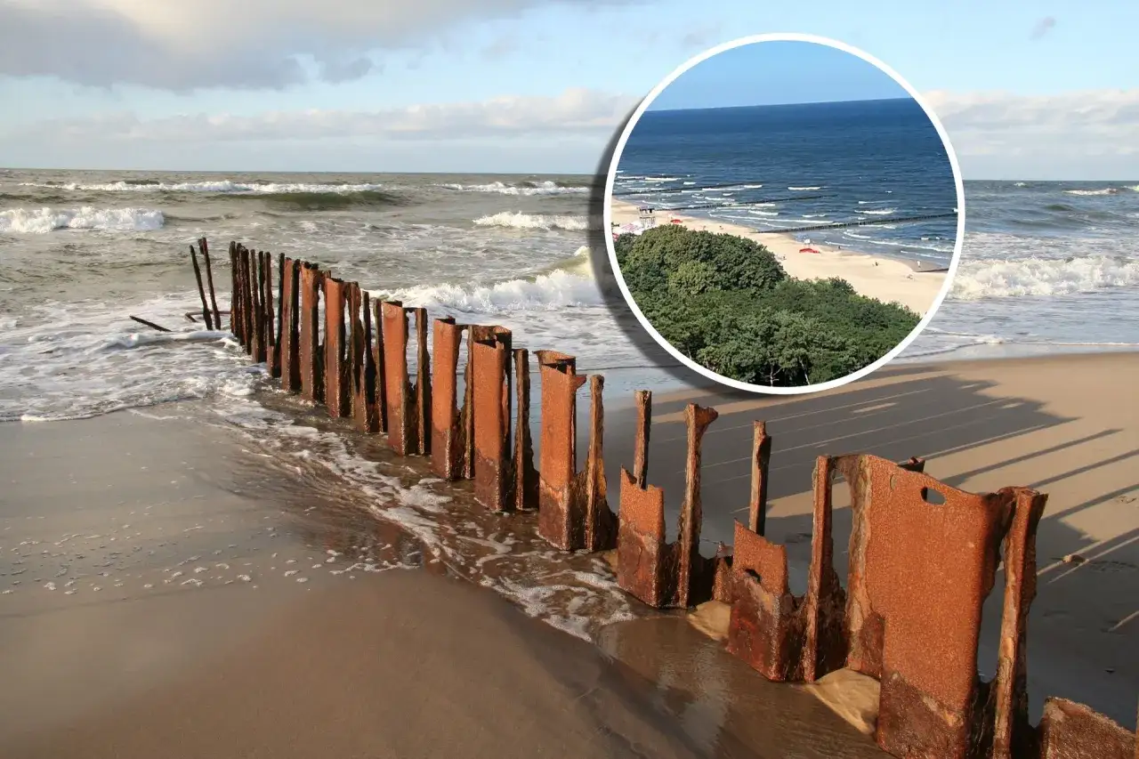Pusta plaża wrzesień śródziemnomorze
