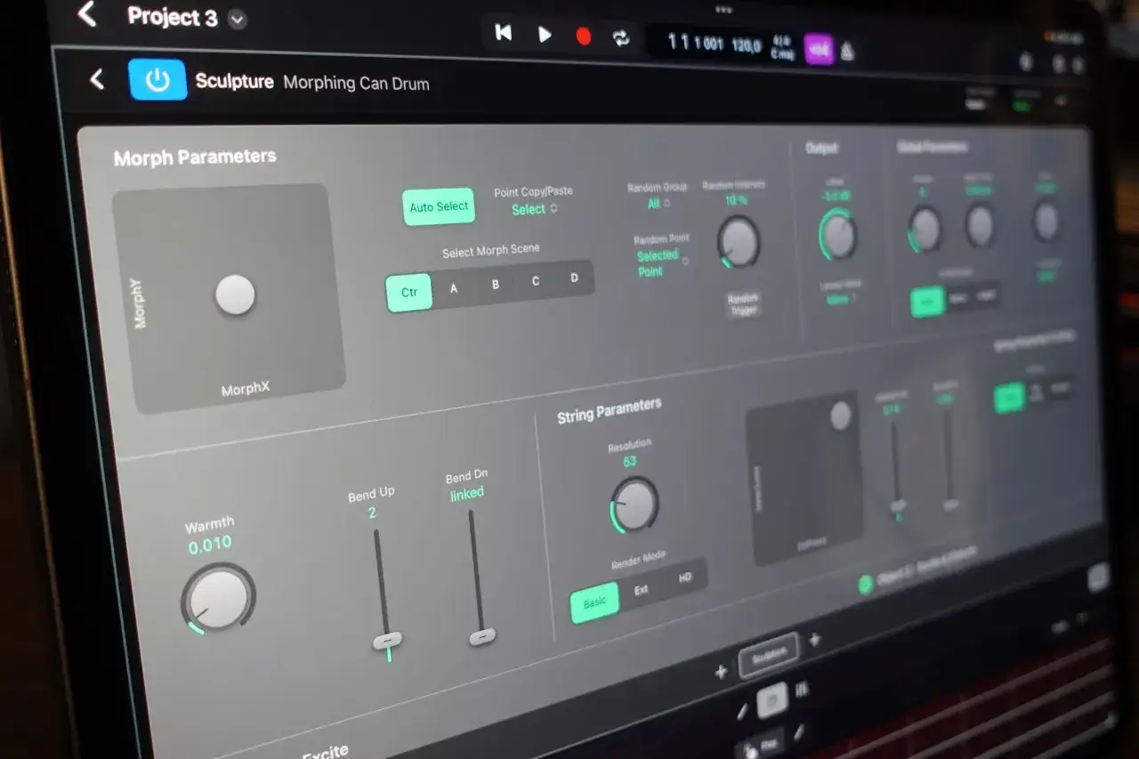 The Logic Pro for iPad interface shows the 