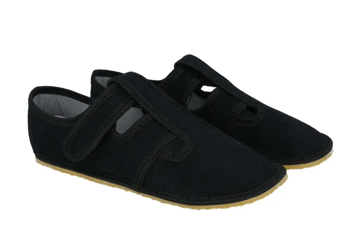 Kapcie dziecięce barefoot cechy