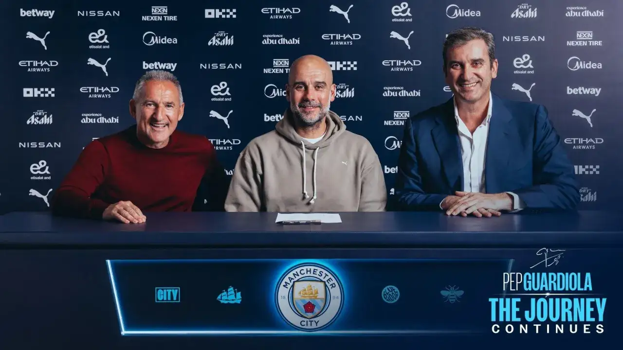 Pep Guardiola podpisuje kontrakt z Manchester City