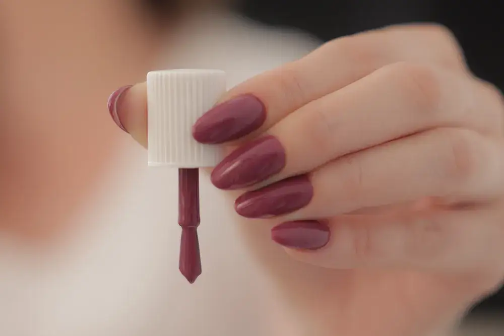 Zdjęcie Końcówki do manicure - jak skutecznie je wykorzystać w pielęgnacji?
