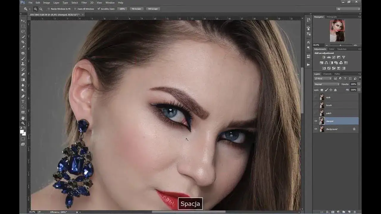Photoshop stempel klonujący łatka rozszerzanie tła
