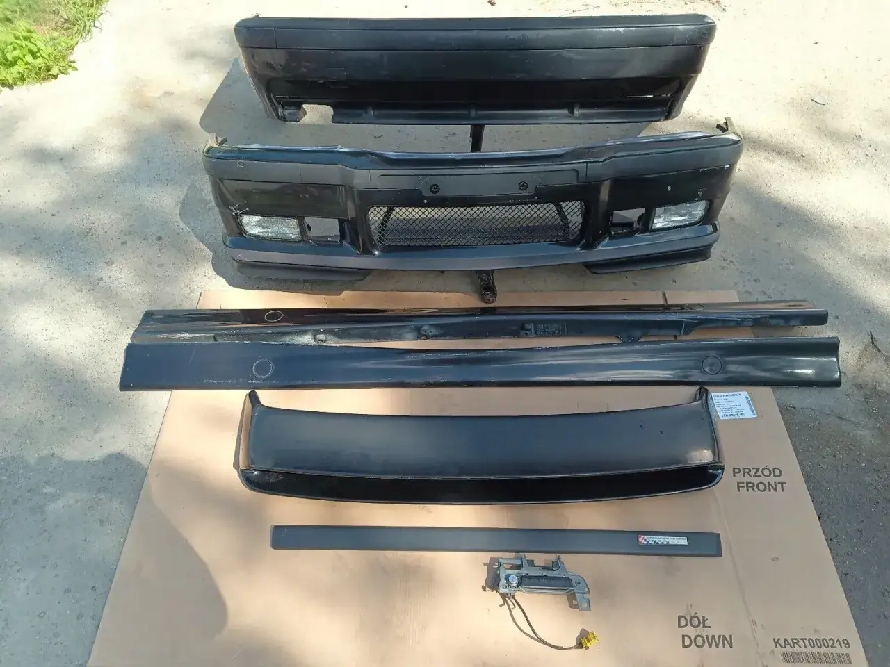 BMW E36 spoiler M-pakiet vs GT Class II porównanie
