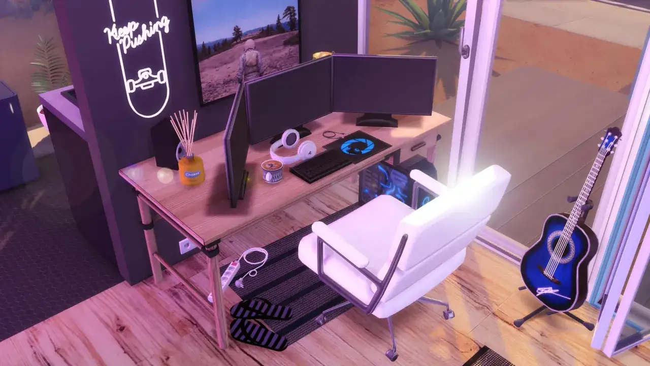 Bureau de gamer avec double écran, PC, casque, guitare et déco