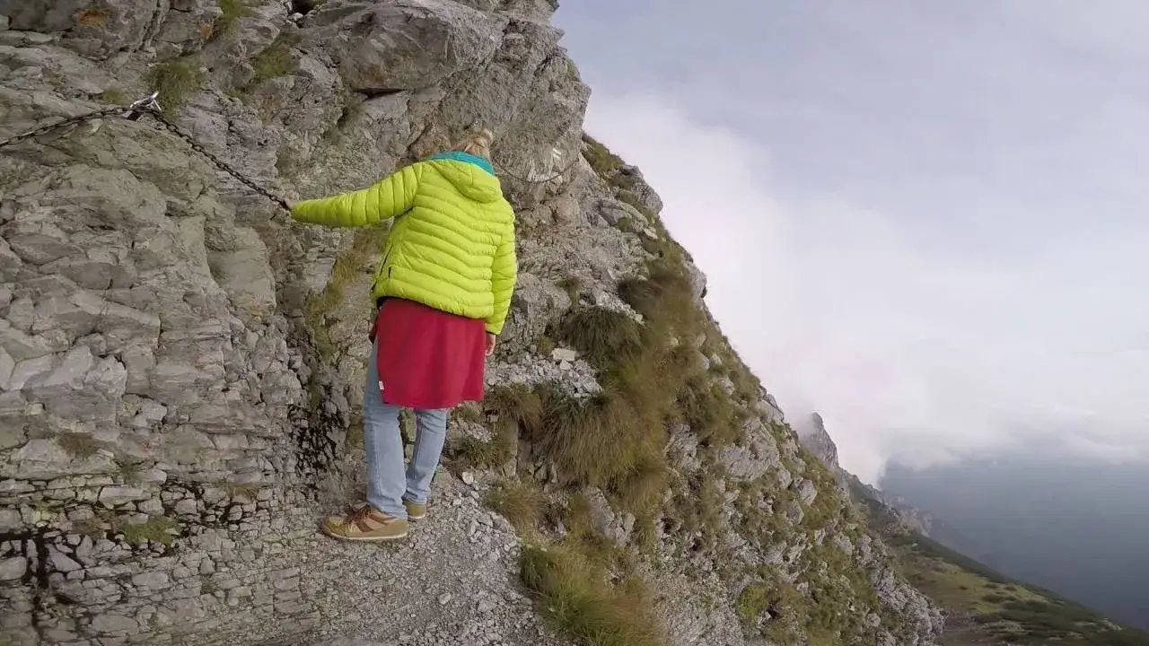 łańcuchy na szlaku na Giewont