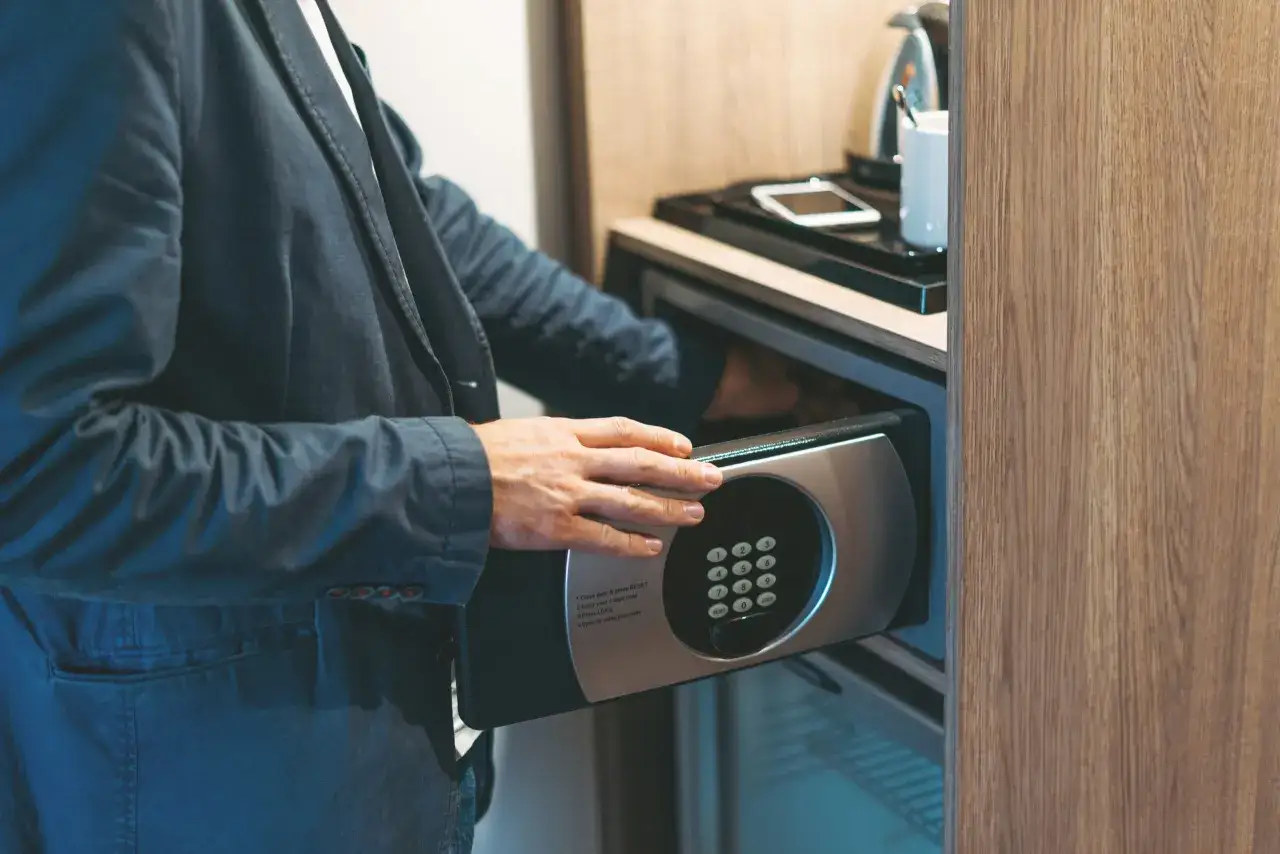 hotelowy sejf bezpieczeństwo