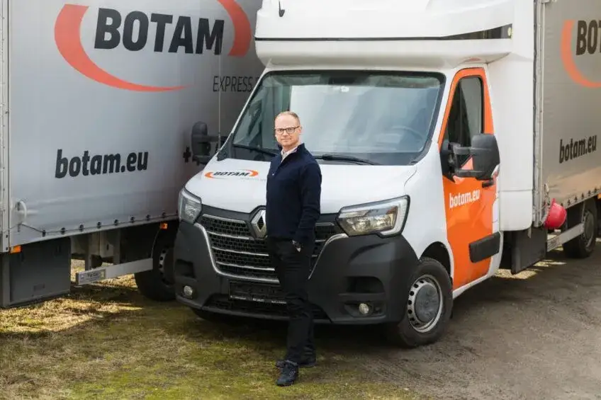 porównanie busów transport międzynarodowy