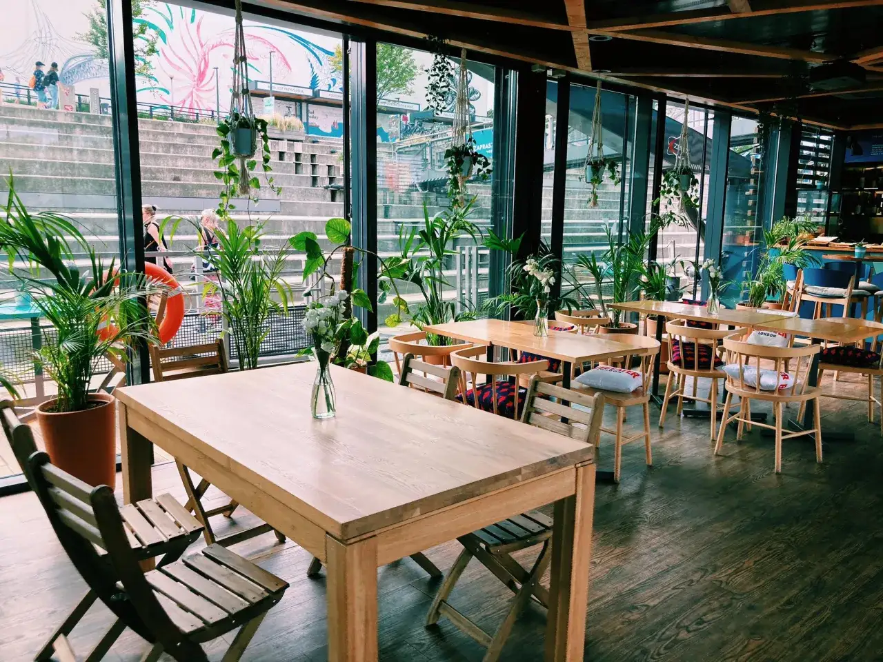 Restauracja Warszawa widok na Wisłę