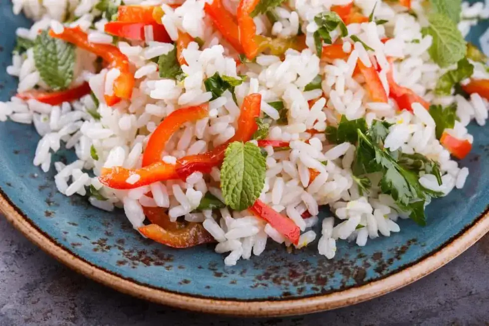 Différents types de riz pour salade